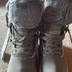 Roxy winter boots